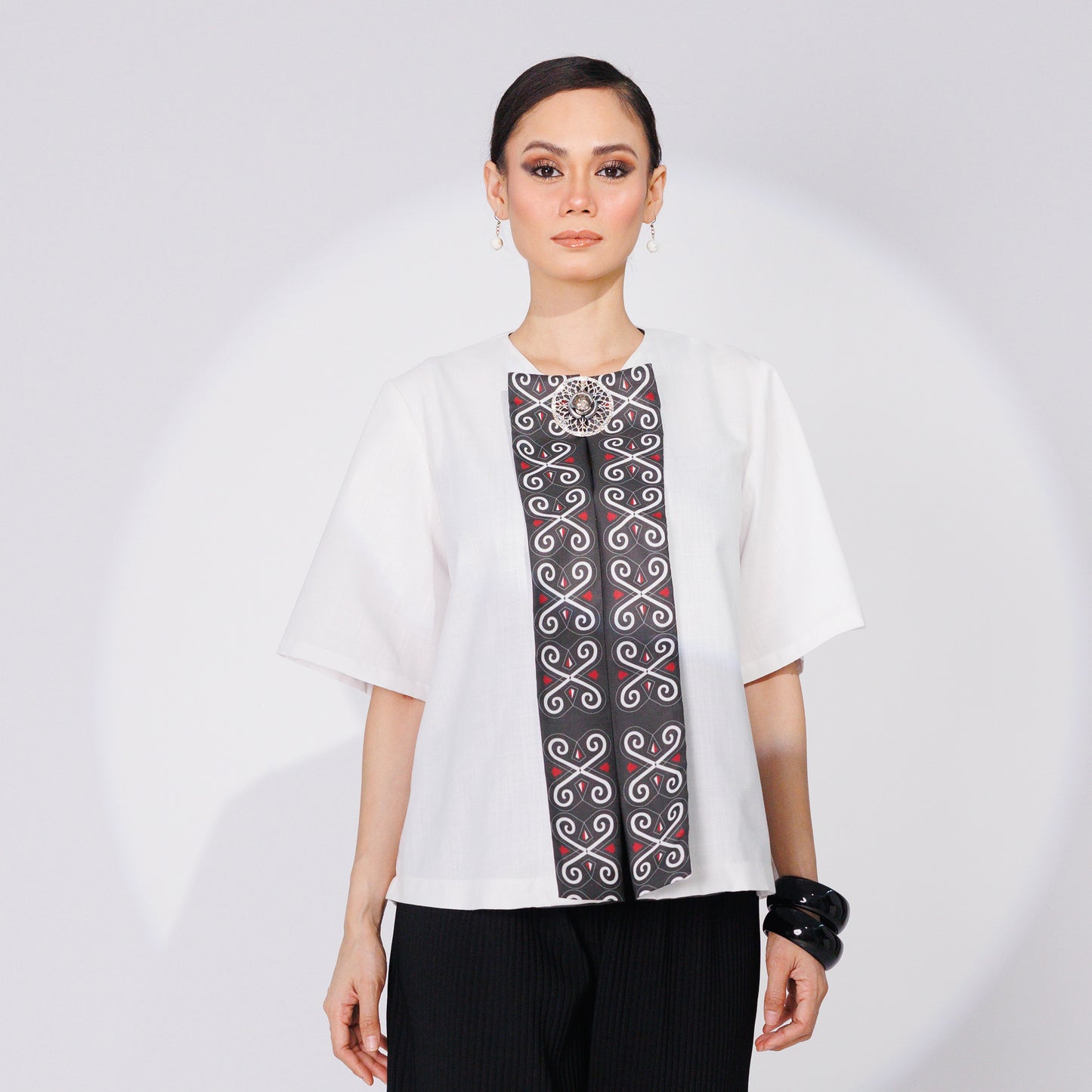 LUMIS White Blouse